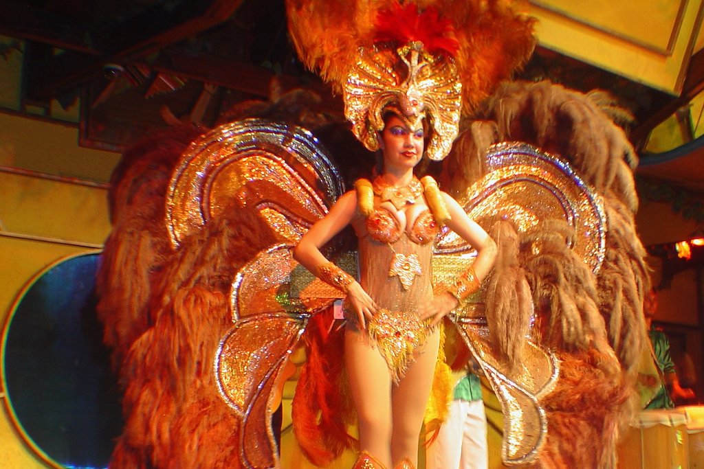 rafain-show-us-casper-k-1024 Dancer at Rafain Churascaria Show