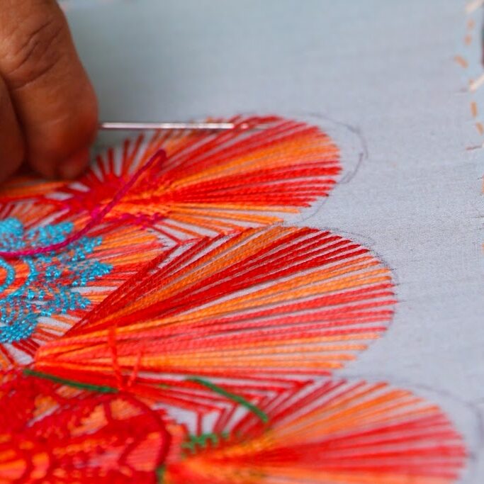 nanduti weaving